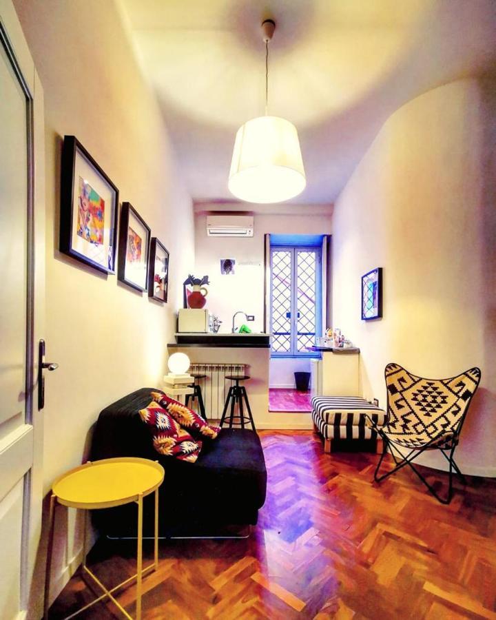 Apartment Boudoir Museo Neapel
